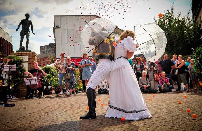 The Magic Flute by Royal Opera House performed at Appetite’s Big Feast Festival 2017. Photo: Clara Lou Photography The Magic Flute by Royal Opera House performed at Appetite’s Big Feast Festival 2017. Photo: Clara Lou Photography