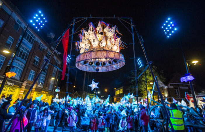Photo: Vipul Sangoi Hounslow Winter Lights with Same Sky